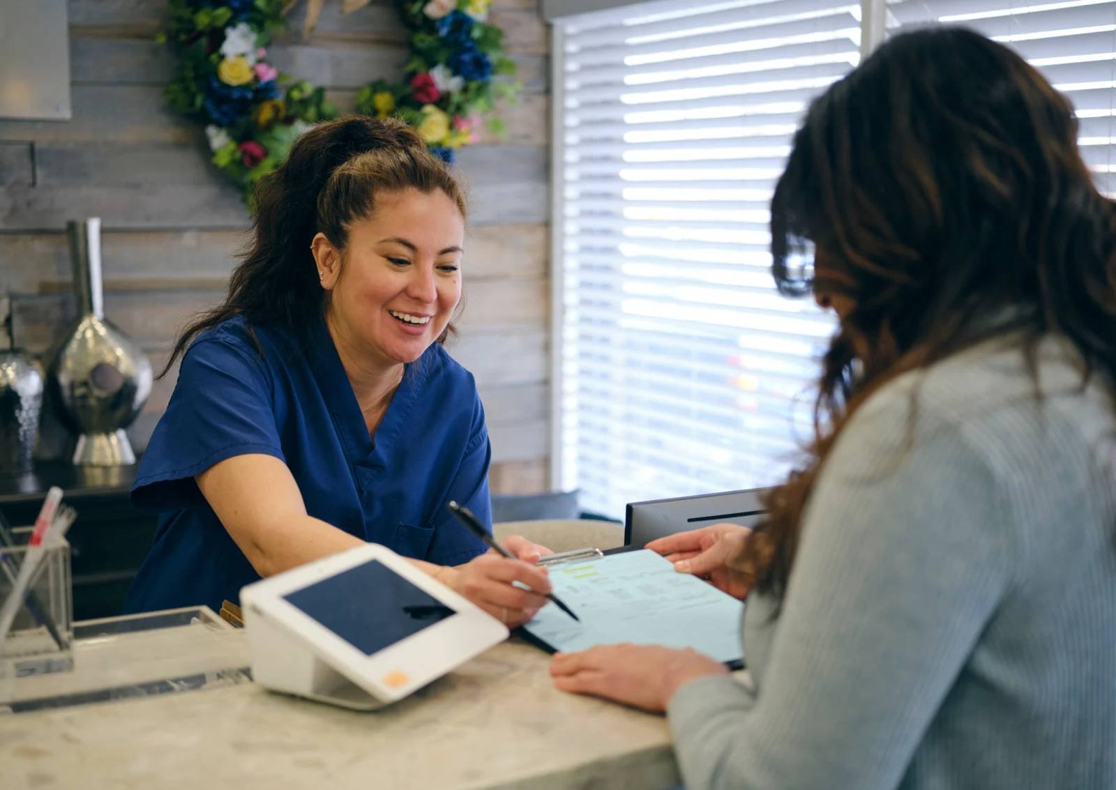 How an AI Medical Receptionist is Transforming Healthcare Front Desks